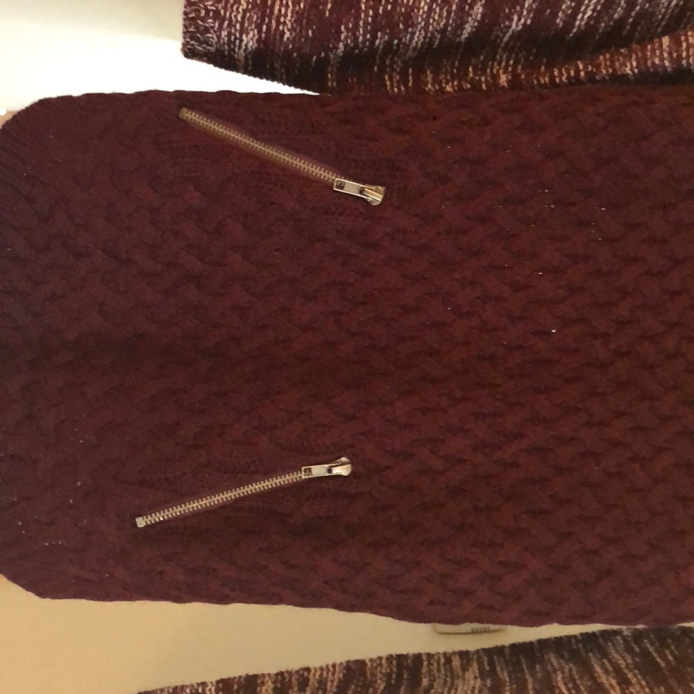 Burgundy sweater with zippers